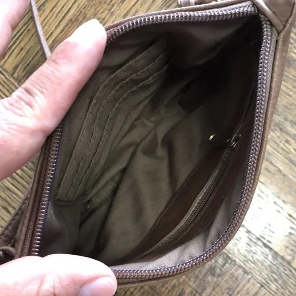 FIORELLI Shoulder|Wristlet bag 🌼 - Picture 4 of 7